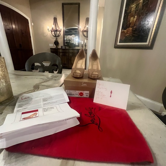 Christian Loubetin VERY PRIVE 100 Patent - Picture 2 of 10